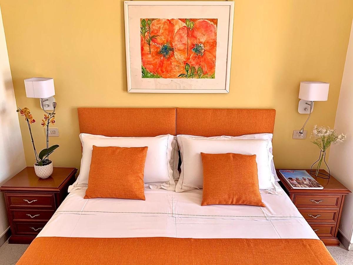 Double or Twin Room with Side Sea View