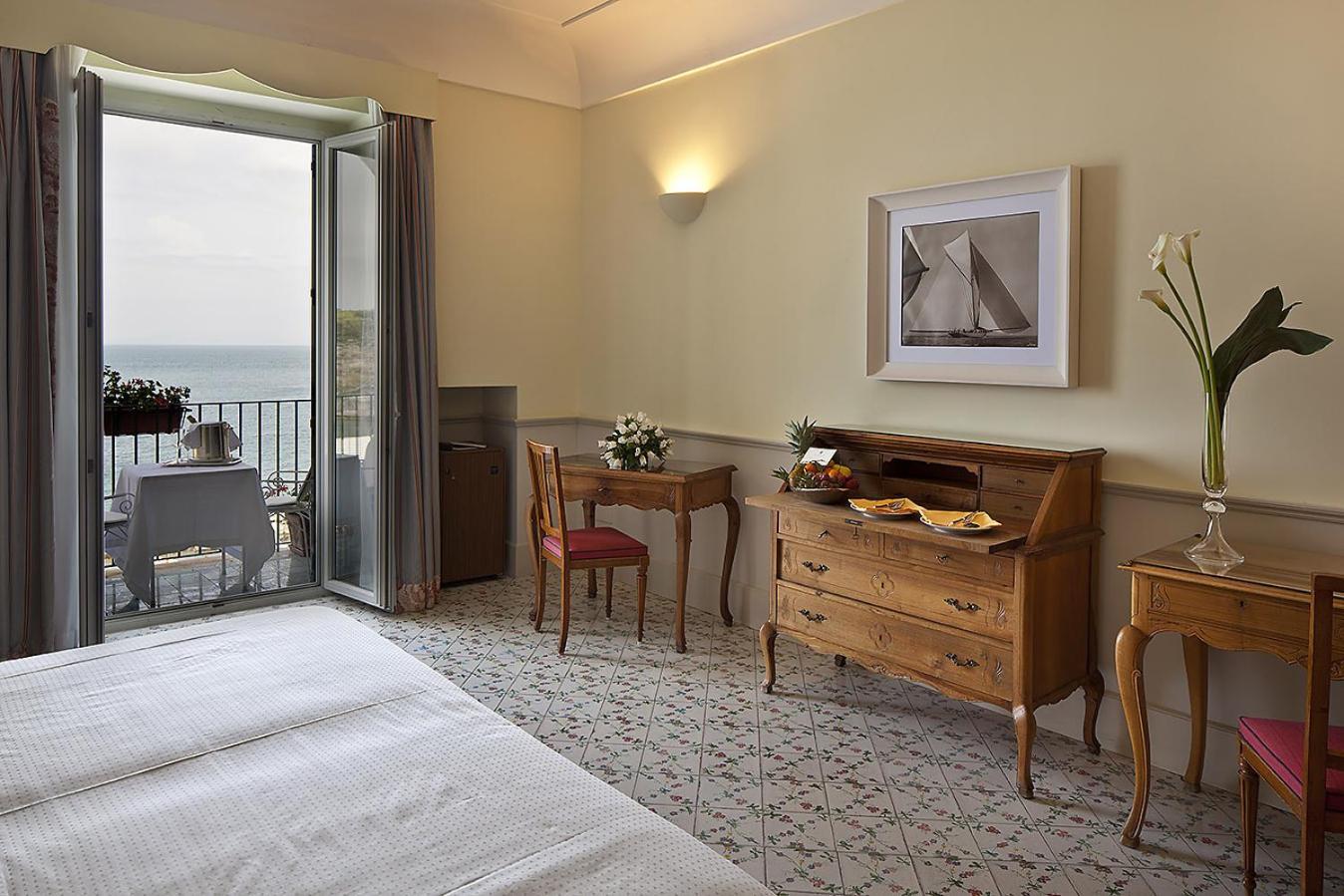 Superior Double or Twin Room Balcony Sea View