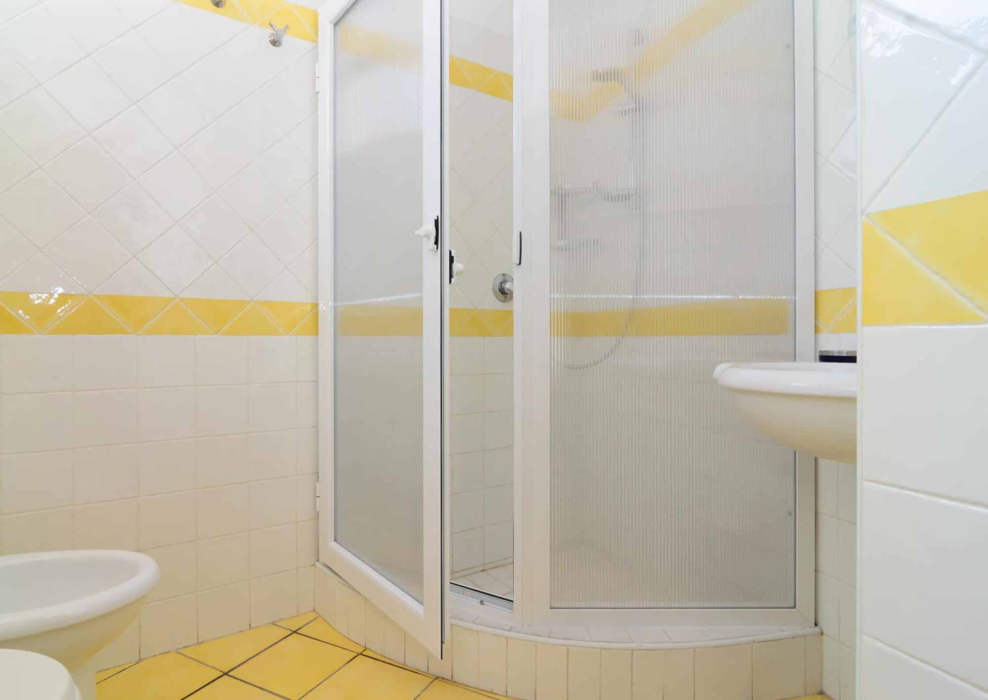 Double or Twin Room with Sea View,1216894180:JPEG