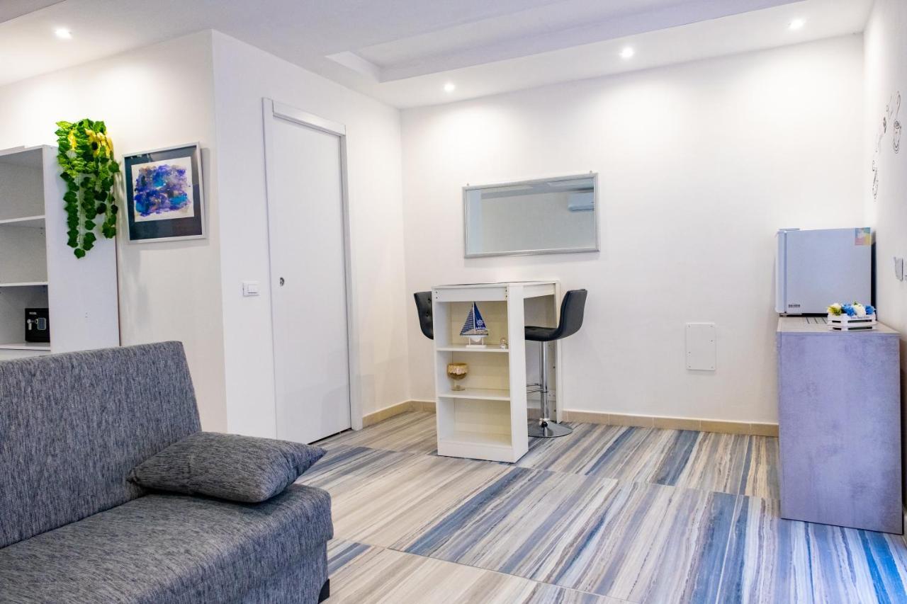 Junior Suite with Terrace and Sea View,1466166278:JPEG