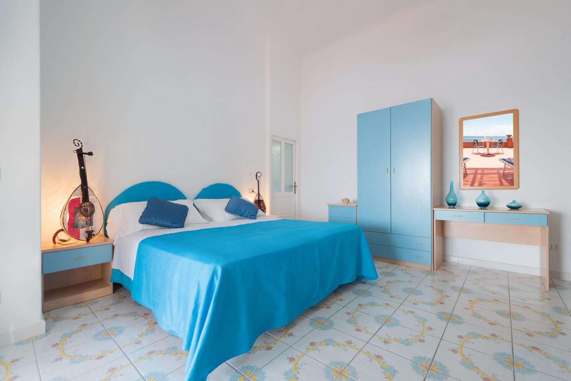 Superior Triple Room Sea View