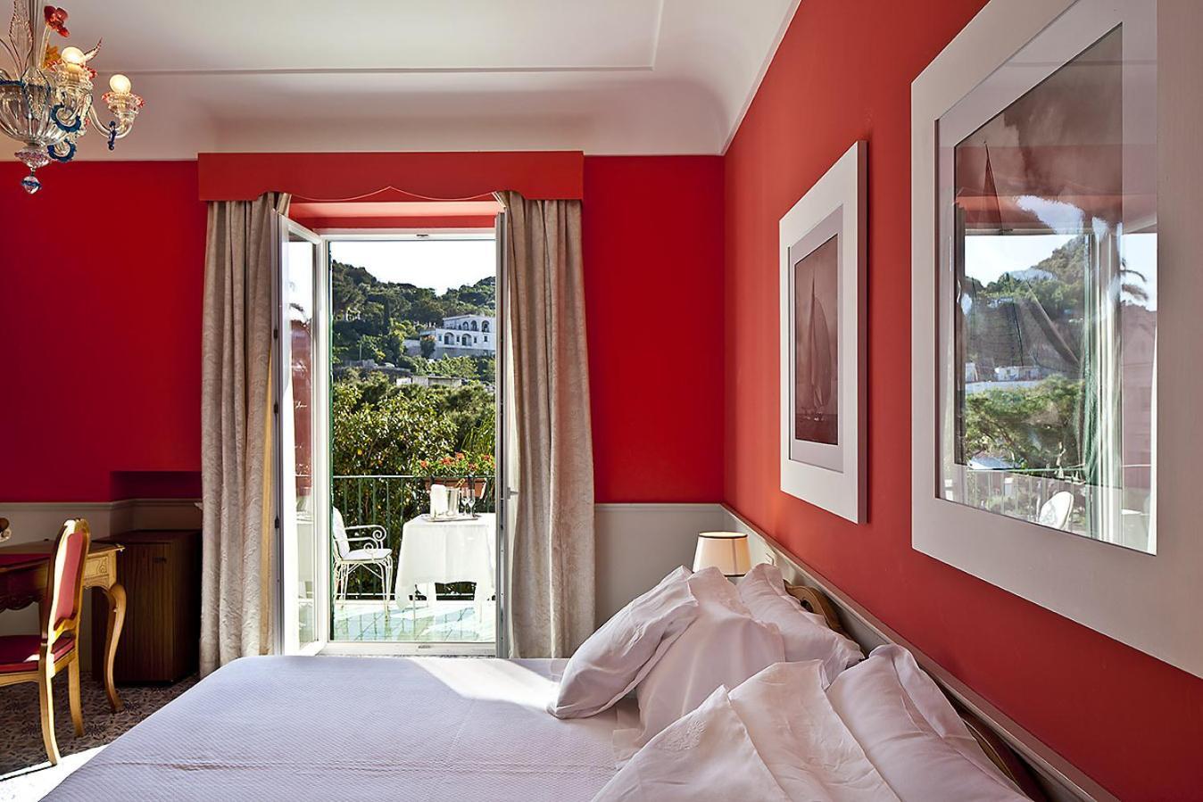 Superior Double Room Balcony Garden View