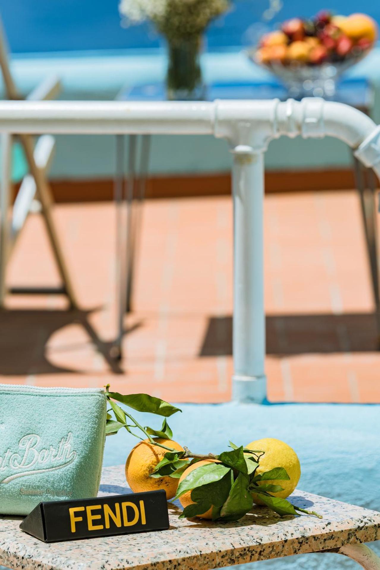 Quadruple Room with Sea View,1677981365:JPEG