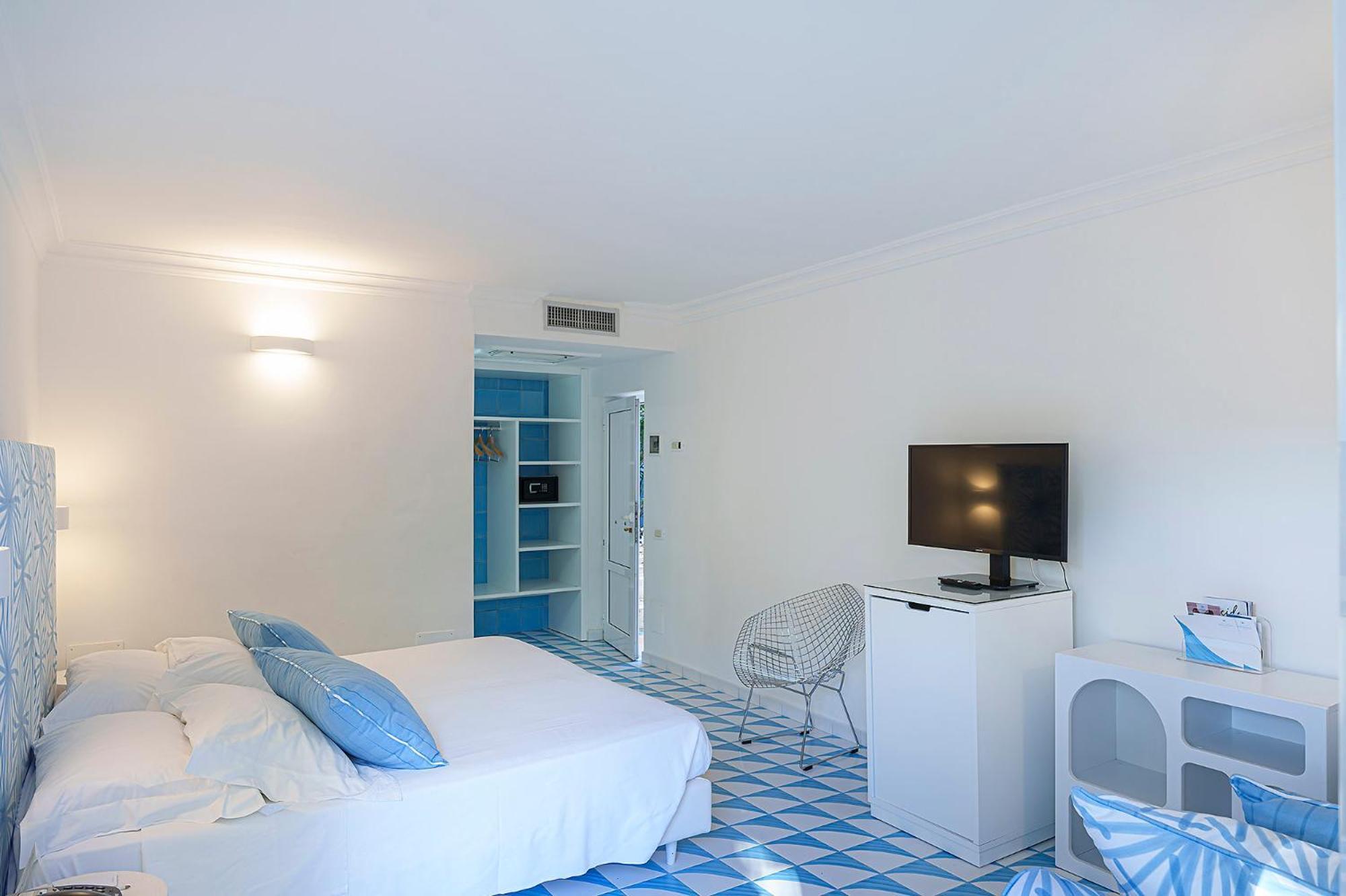 Double or Twin Room with Garden View,1742621803:JPEG