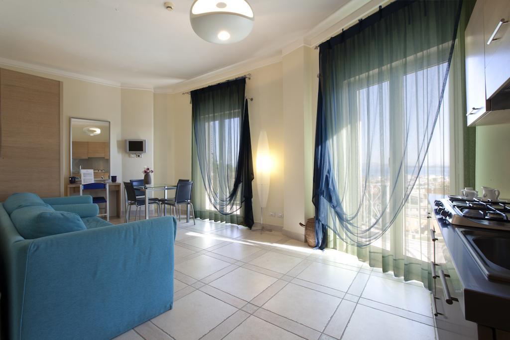 Superior One-Bedroom Apartment with Sea View