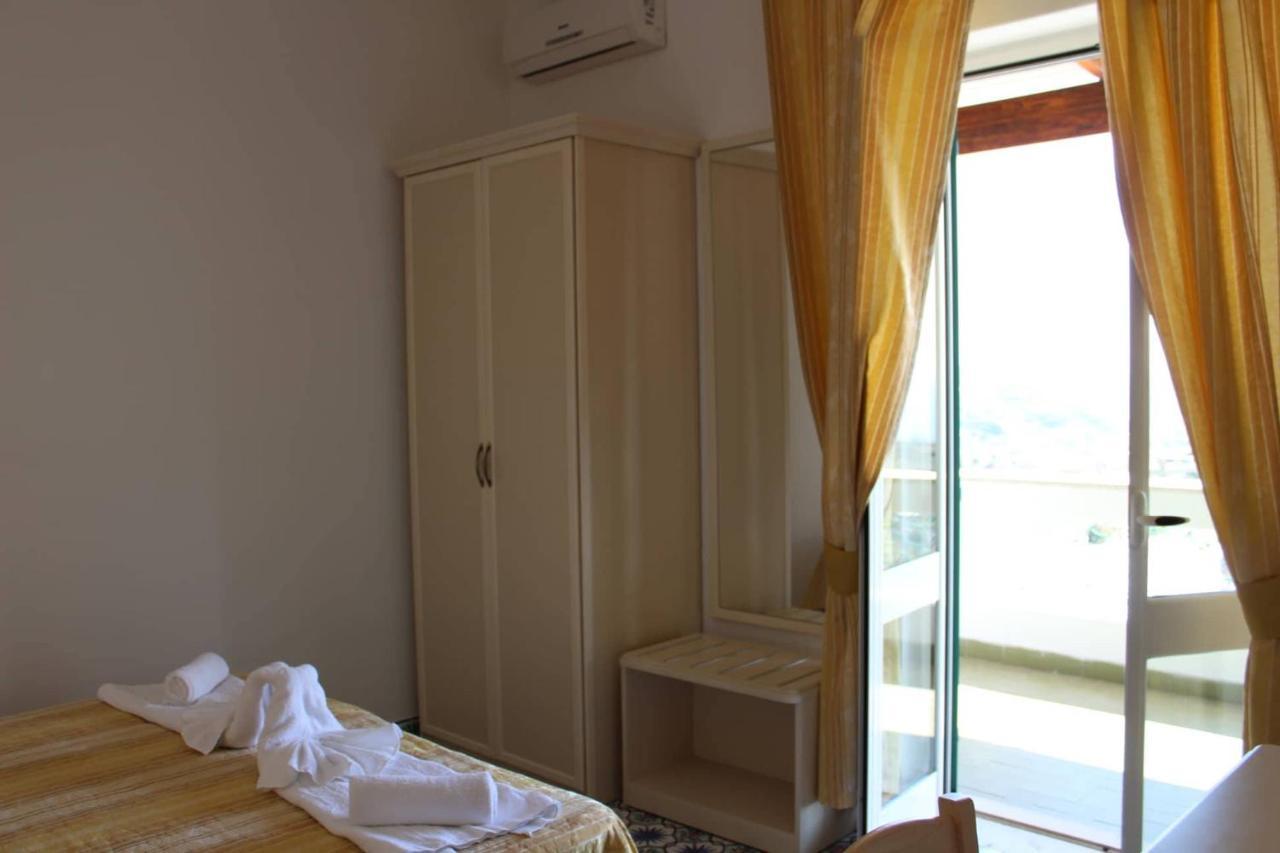 Superior Doppel- oder Zweibettzimmer mit Meerblick