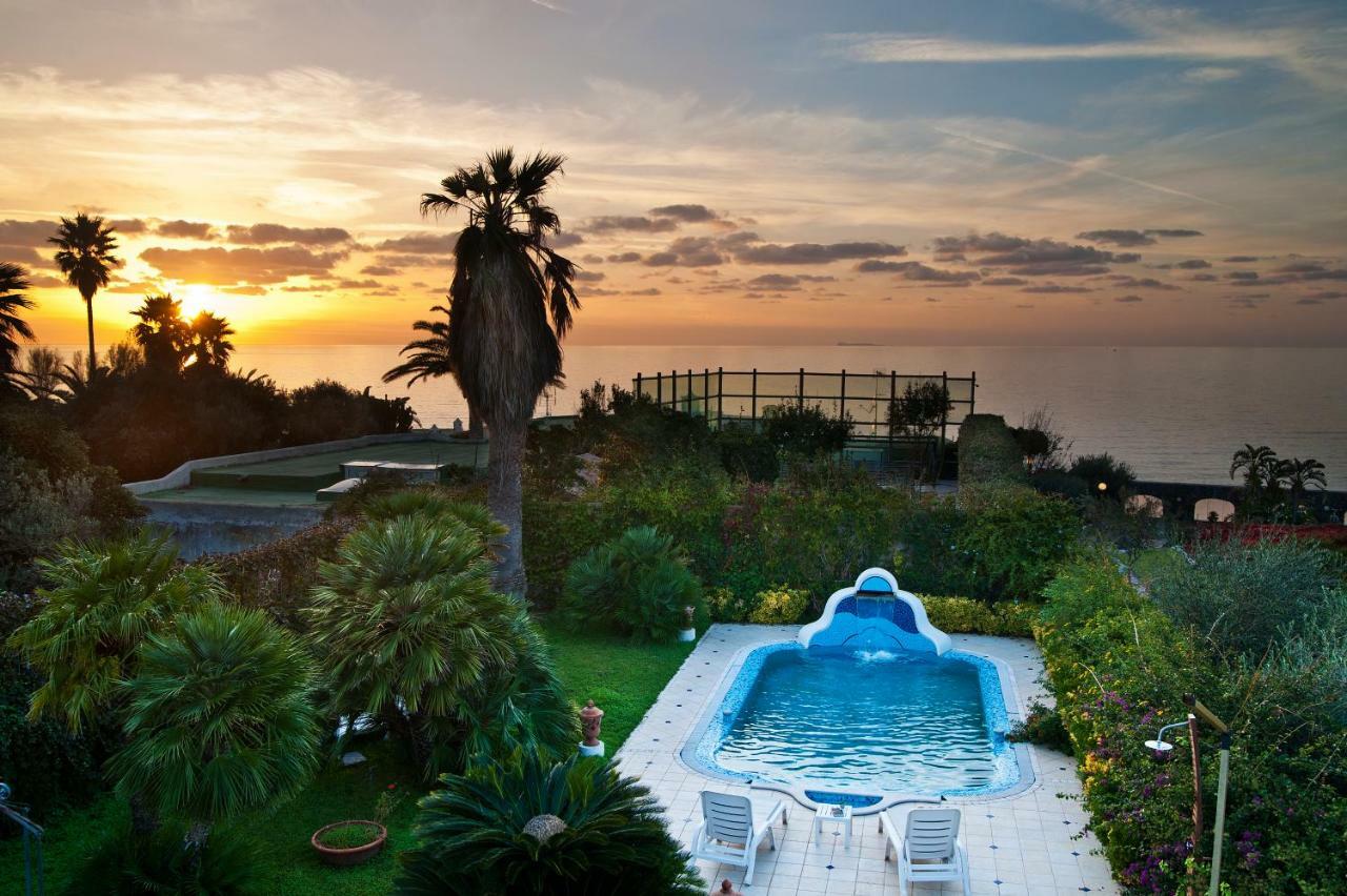Villa with Private Pool,887164561:JPEG