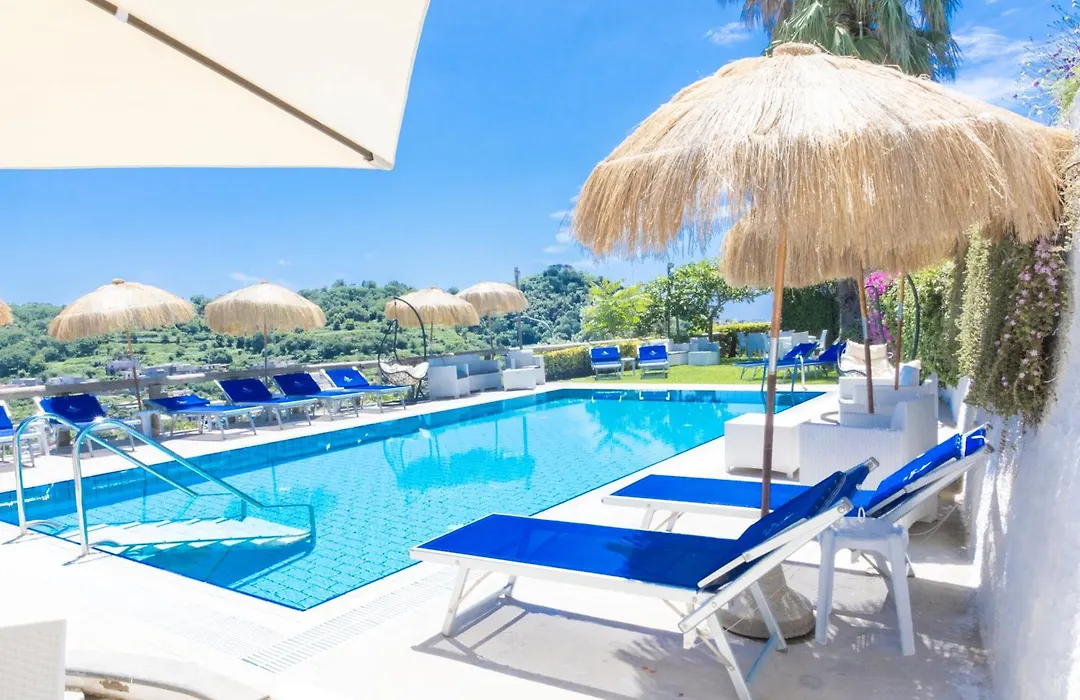 Hotel La Luna-1