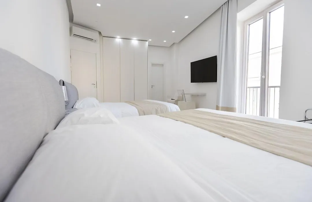 White 1903 - Rooftop Pool & Luxury Rooms-1
