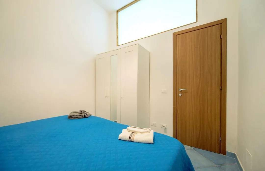 Casetta Blu Mare-1