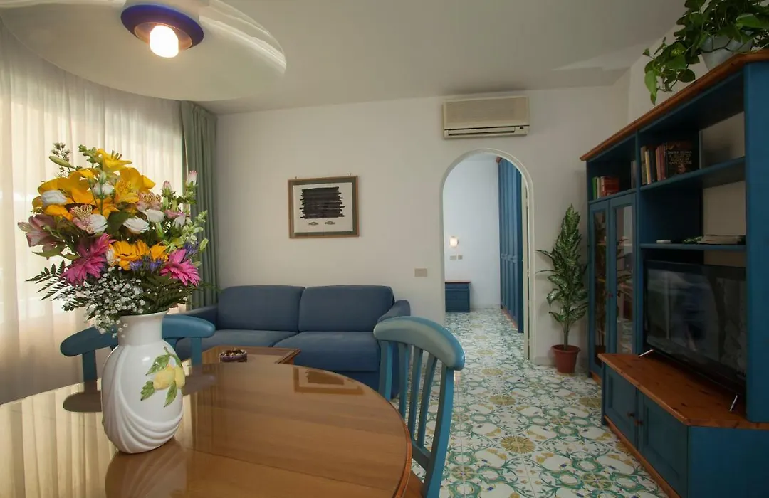 Casina Reale Ischia-1