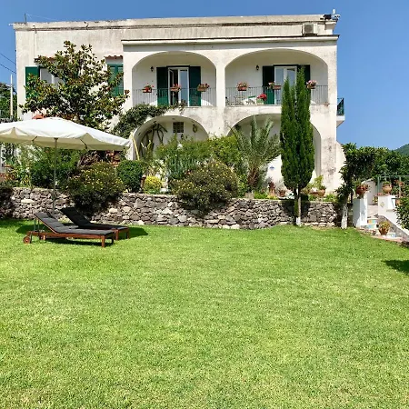 Villa Vincenzo Di Meglio-2