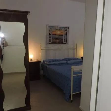 Appartamento Sul Mare Ad Ischia Ponte-3