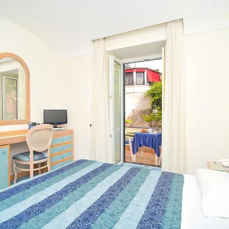 Hotel Italia - Beach Club-3