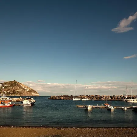 Appartamenti Le Pleiadi - Sant'Angelo D'Ischia-3