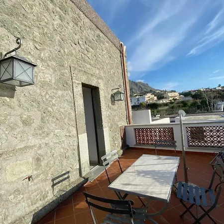 Torre Sferratore Apartments-3