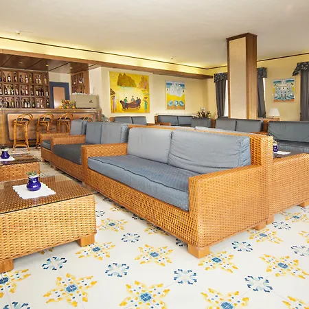 Hotel Ambasciatori-2