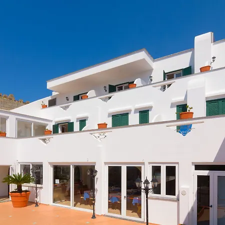 Hotel Villa Fumerie-3