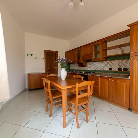Villa Rosalia-2