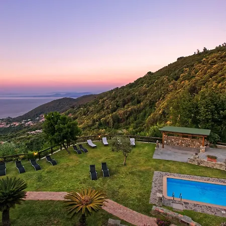 Agriturismo Pera Di Basso-2