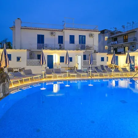 Charme Hotel La Villa Tina-3