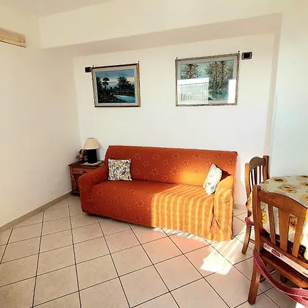Cartaromana House-2