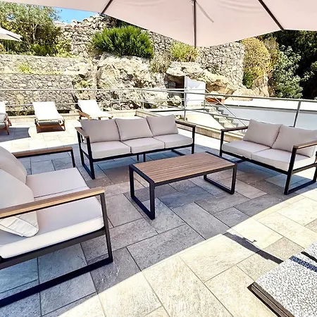 Rock House Villa-2
