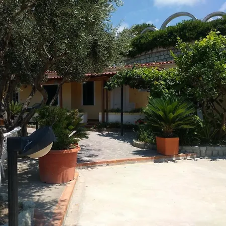 Residence Giardino Del Sole-2