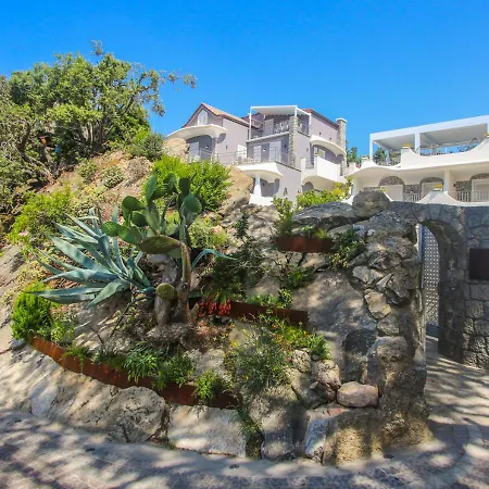 Villa Caruso-2