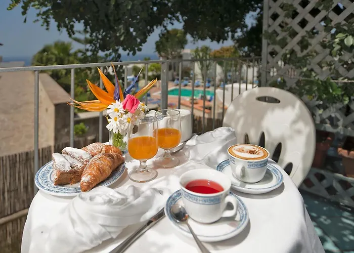 Room In Bb - Wellness And Total Relaxation In A Volcanic Land, Ischia