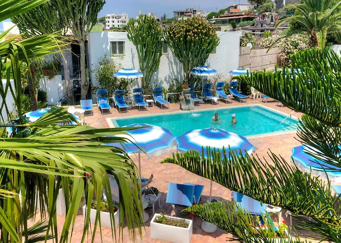 Room In Bb - Ischia-Forio, In 4 Under The Sign Of Relaxation And Well-Being