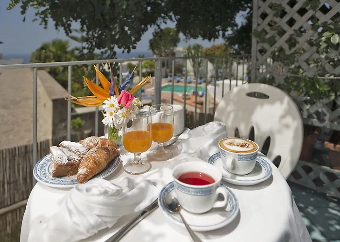 Room In Bb - Forio With A Breathtaking View, For 2 People No5469 Ischia