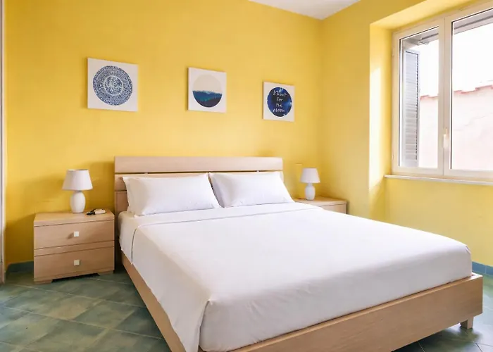 Variopinto Home Ischia