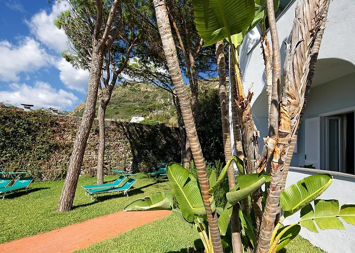 Parco Smeraldo Appartamenti Barano dʼIschia - un hotel a 4 stelle 