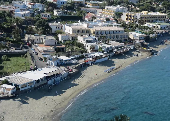 Hotel vicino a Stabilimento Termale Negombo